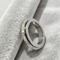 Spinner-ring i titanstål med zirkonia-- Den perfekte julegaven🎁